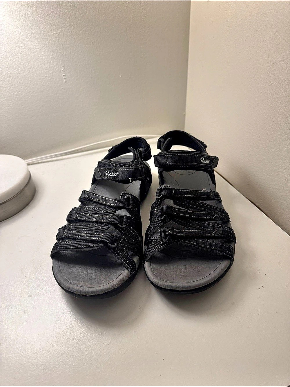 Viakix Acadia Hiking Sandal Black